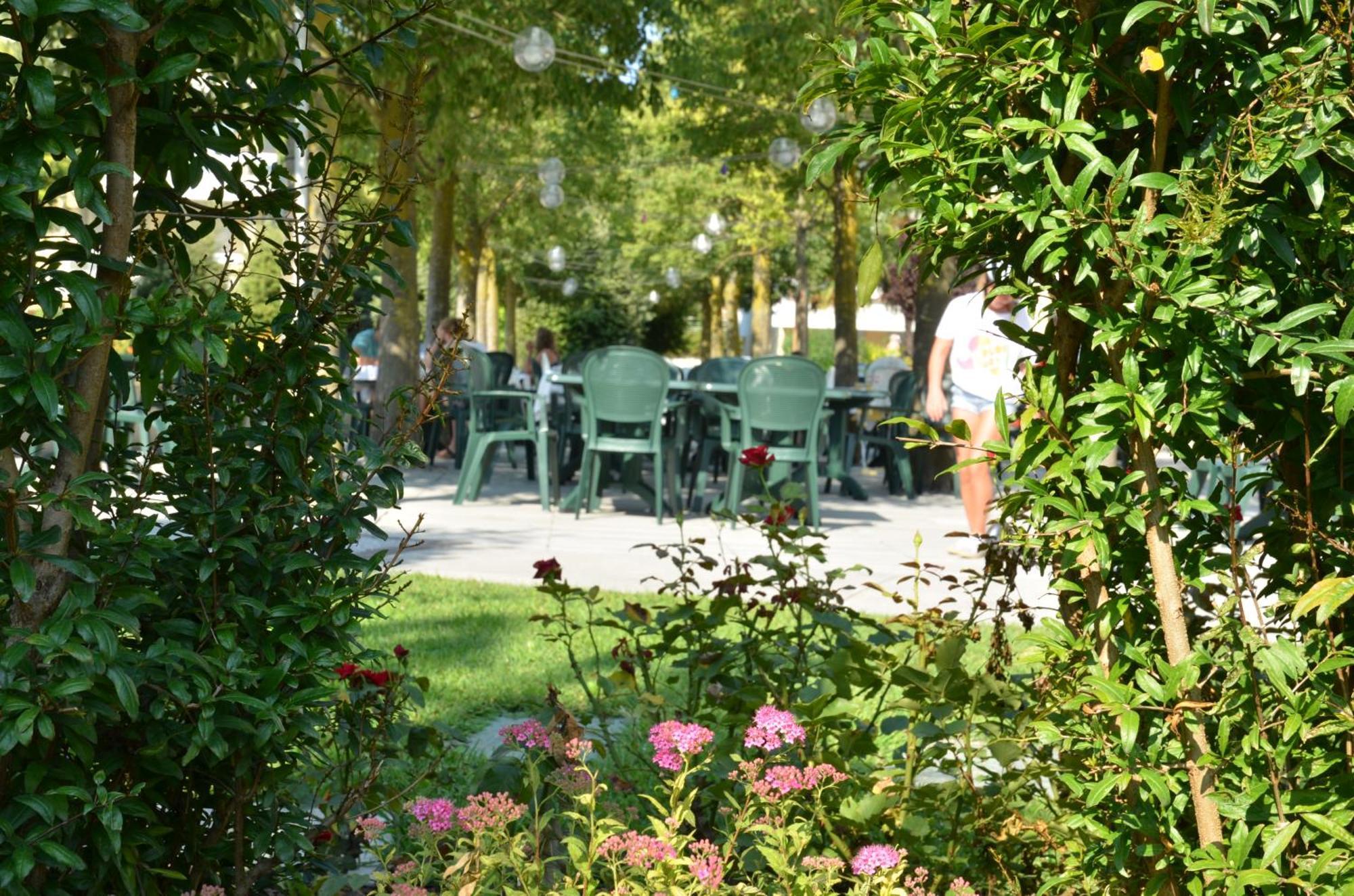 Villaggio Planetarium Resort Bibione Buitenkant foto