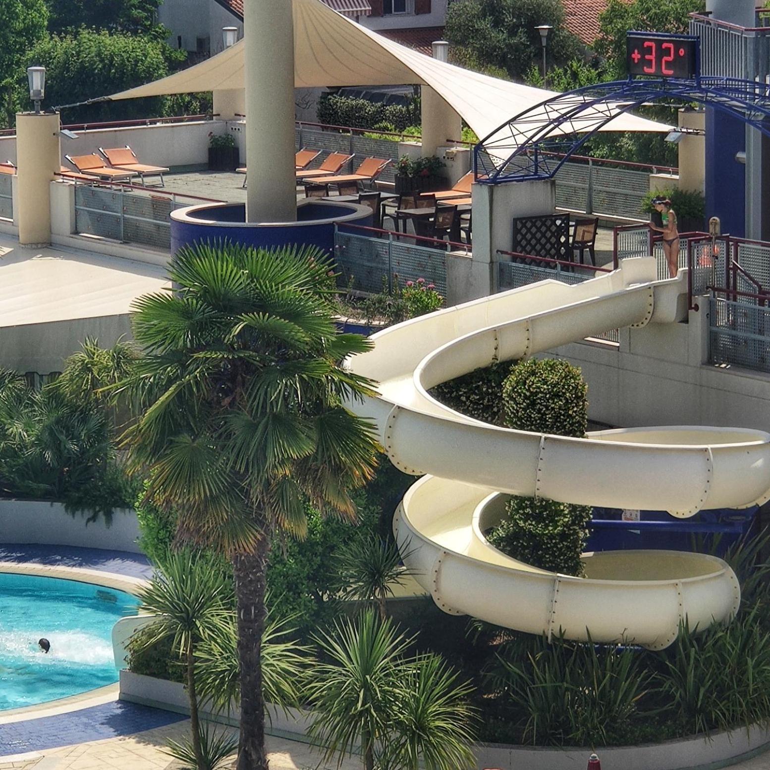 Villaggio Planetarium Resort Bibione Buitenkant foto